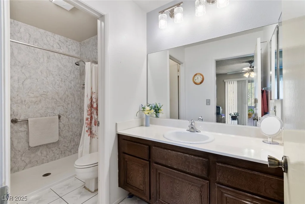 4636 Comnor Hill, Las Vegas, NV 89121