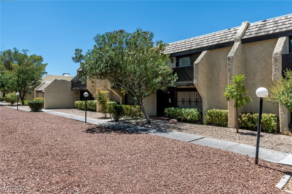 4636 Comnor Hill, Las Vegas, NV 89121