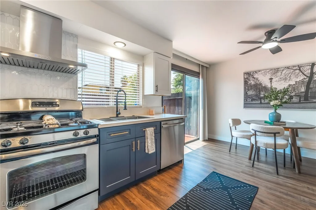 1467 Hialeah, Las Vegas, NV 89119