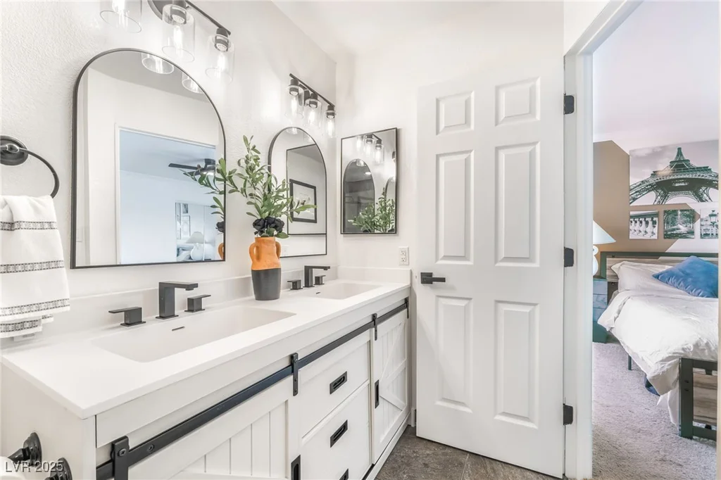 1467 Hialeah, Las Vegas, NV 89119