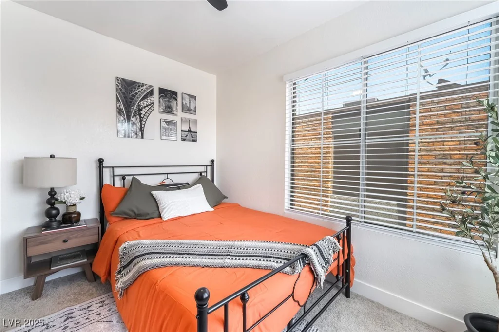 1467 Hialeah, Las Vegas, NV 89119
