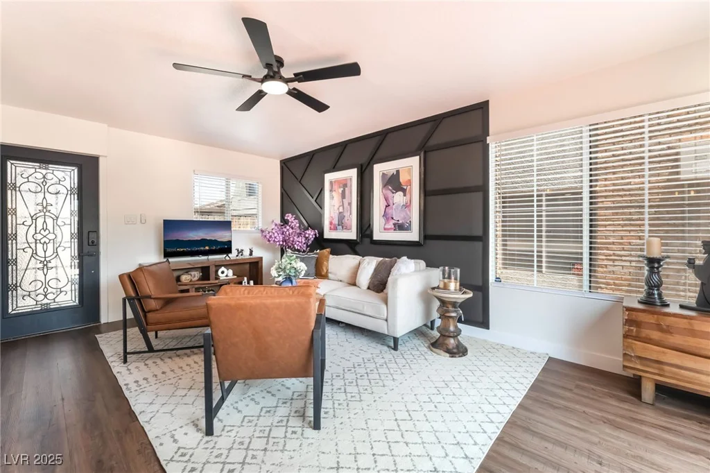 1467 Hialeah, Las Vegas, NV 89119