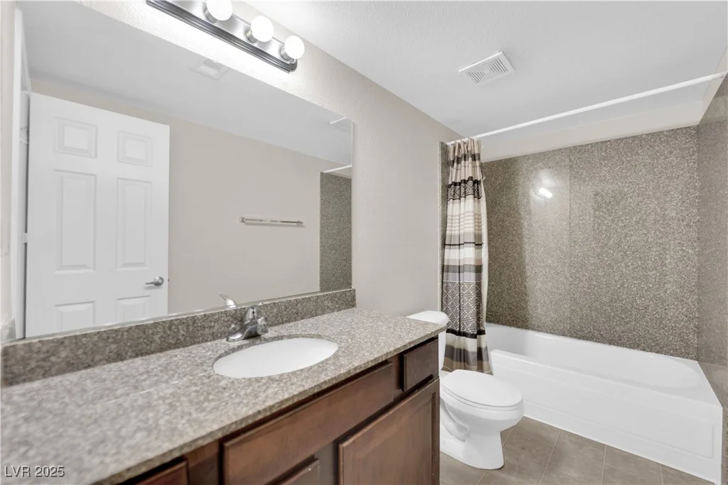 5163 Indian River, Las Vegas, NV 89103