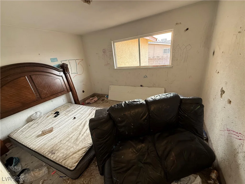 4545 Desert Inn, Las Vegas, NV 89102
