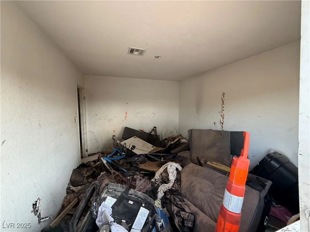 4545 Desert Inn, Las Vegas, NV 89102