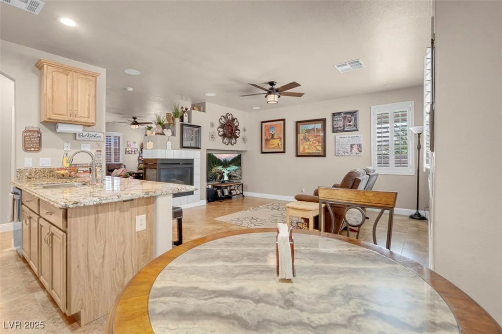 6017 Deep Blue, North Las Vegas, NV 89031