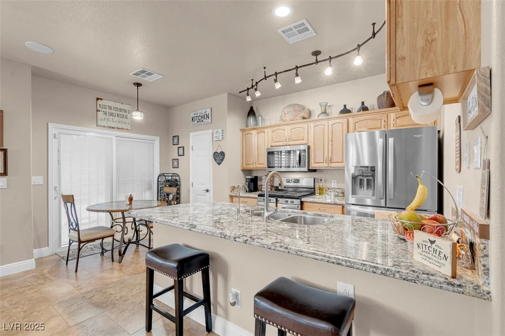6017 Deep Blue, North Las Vegas, NV 89031