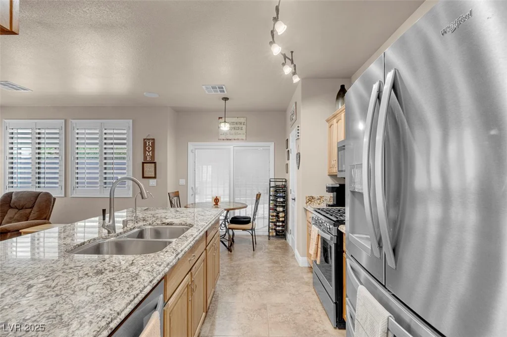 6017 Deep Blue, North Las Vegas, NV 89031