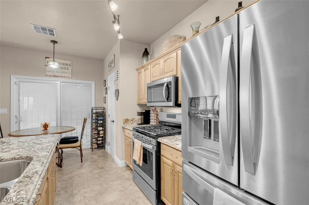 6017 Deep Blue, North Las Vegas, NV 89031