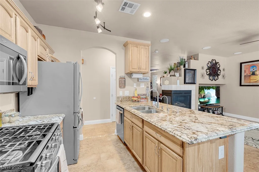 6017 Deep Blue, North Las Vegas, NV 89031