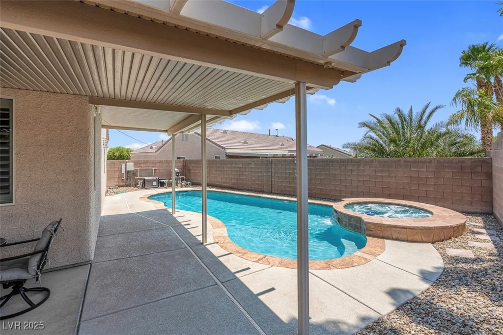 6017 Deep Blue, North Las Vegas, NV 89031