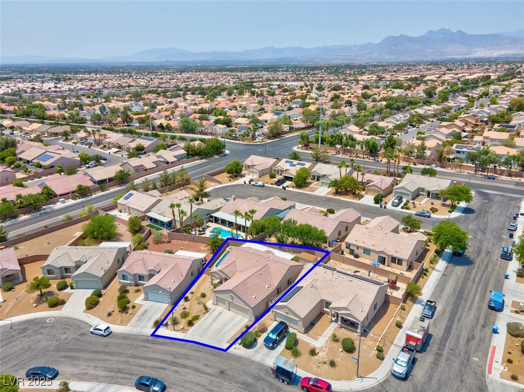 6017 Deep Blue, North Las Vegas, NV 89031