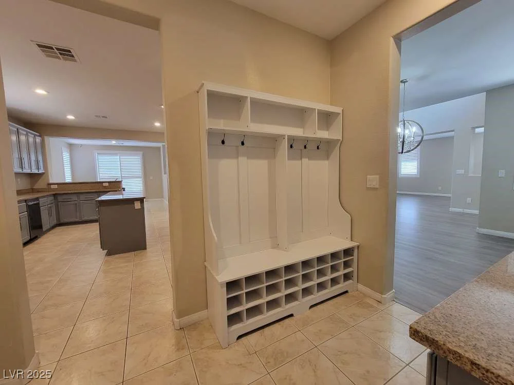 8604 Canyon Ranch, Las Vegas, NV 89131