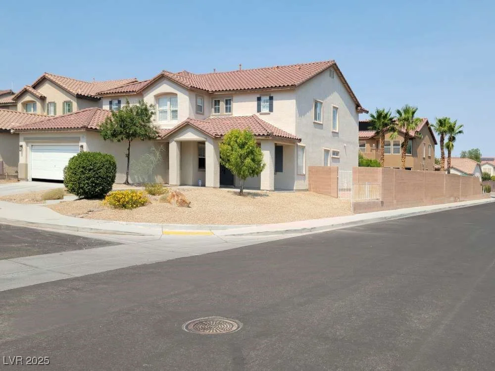 8604 Canyon Ranch, Las Vegas, NV 89131