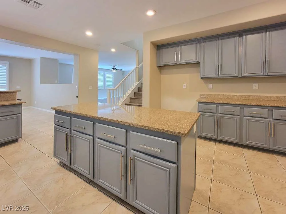 8604 Canyon Ranch, Las Vegas, NV 89131