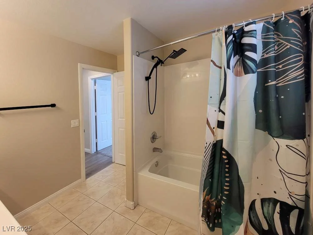 8604 Canyon Ranch, Las Vegas, NV 89131