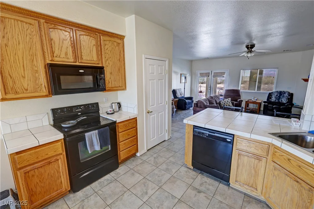1050 Gee, Pahrump, NV 89060