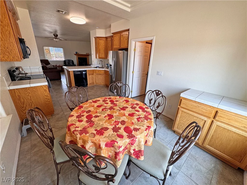 1050 Gee, Pahrump, NV 89060
