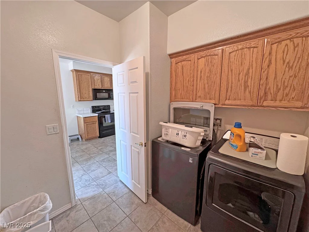 1050 Gee, Pahrump, NV 89060