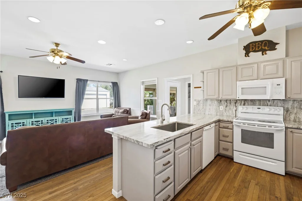 3756 Stratton, Las Vegas, NV 89021