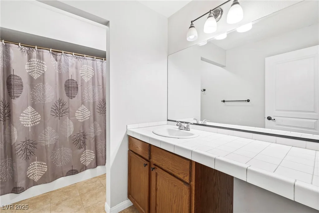 3756 Stratton, Las Vegas, NV 89021