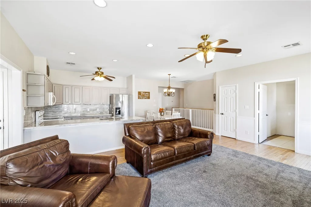3756 Stratton, Las Vegas, NV 89021