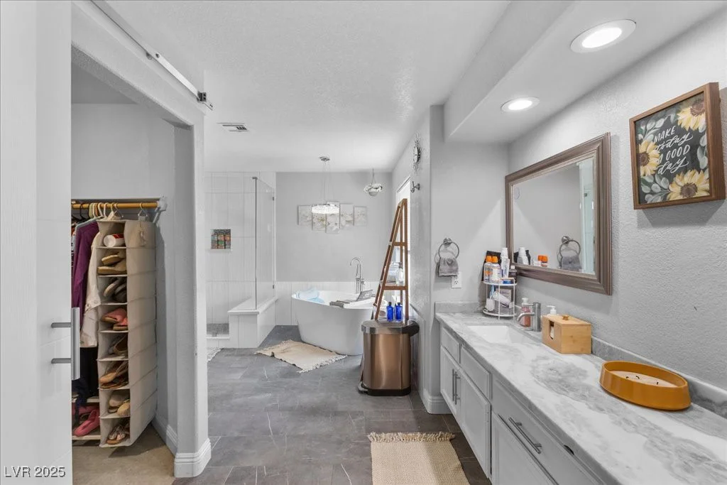 524 Baldridge, Henderson, NV 89014