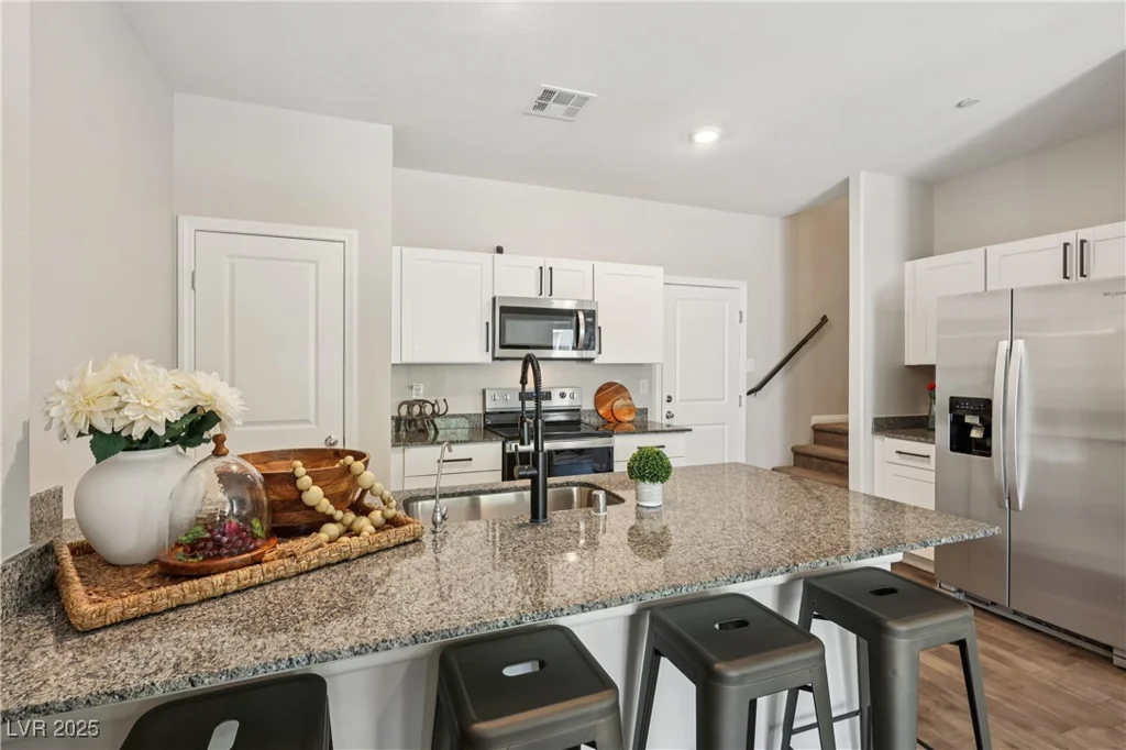 12731 Epperly Street, Henderson, NV 89044