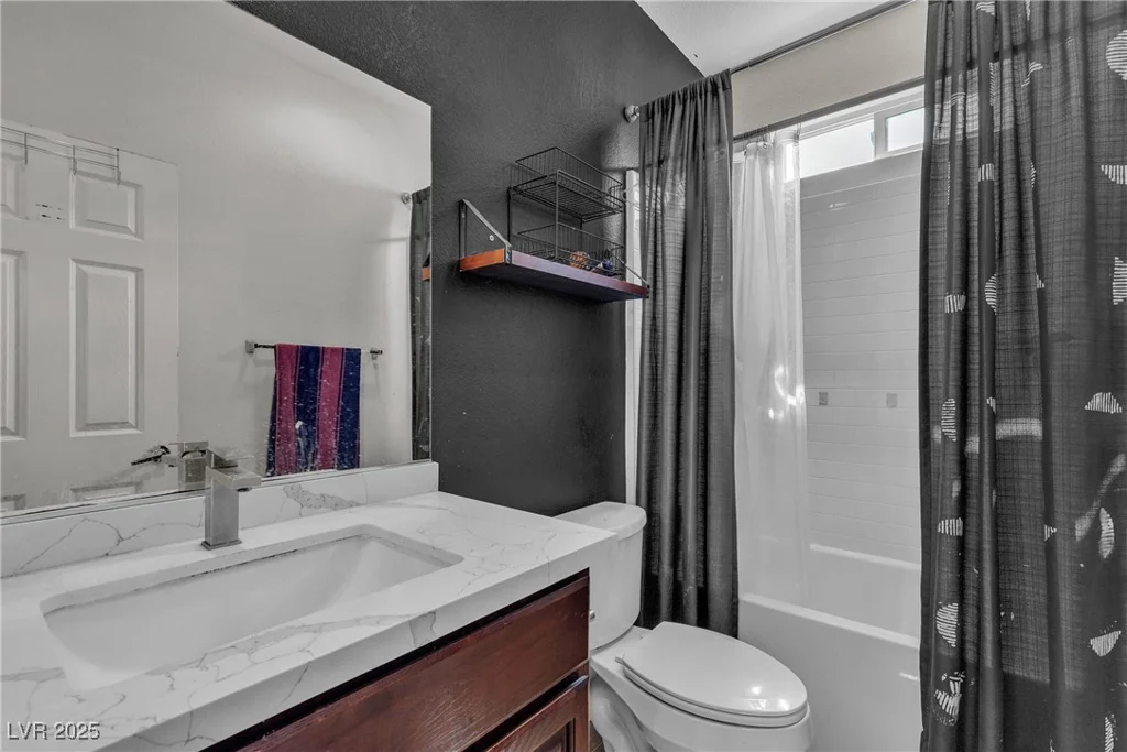 5135 Longiano, Las Vegas, NV 89156