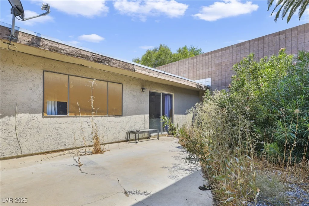 3365 Knollwood, Las Vegas, NV 89121
