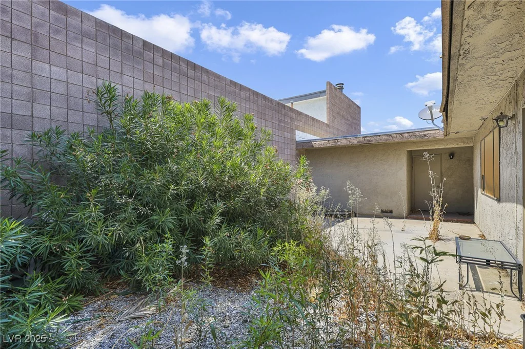 3365 Knollwood, Las Vegas, NV 89121
