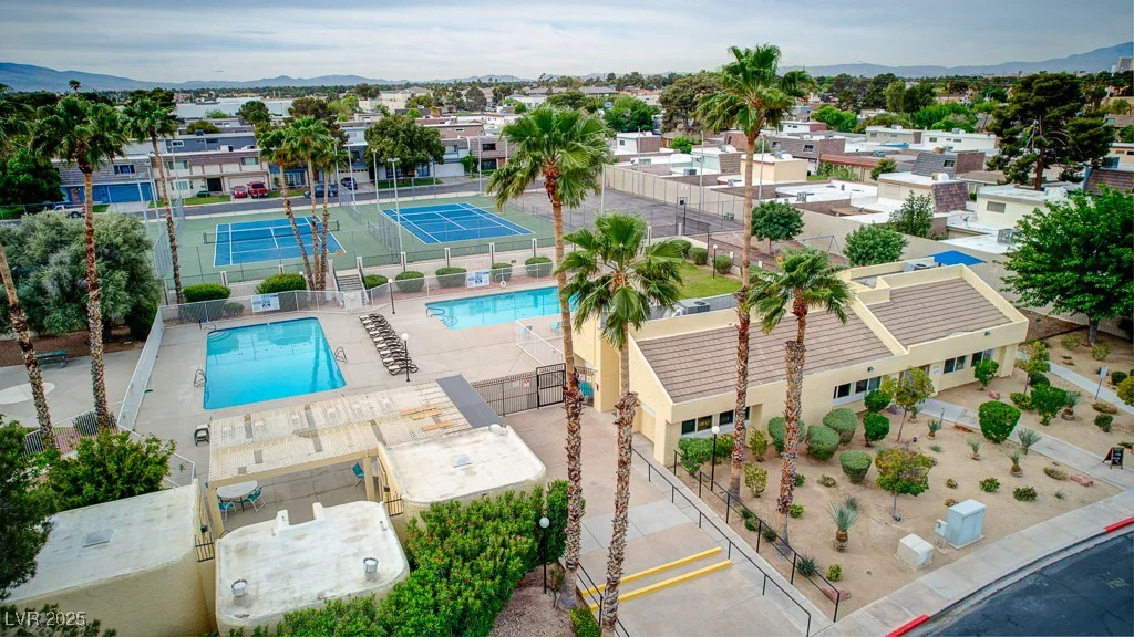 3365 Knollwood, Las Vegas, NV 89121