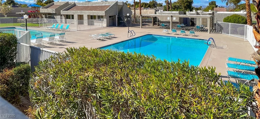 3365 Knollwood, Las Vegas, NV 89121
