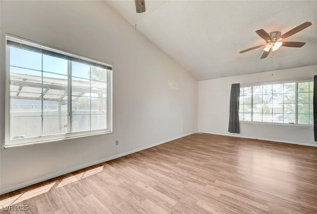 845 Greenbrook, Las Vegas, NV 89110