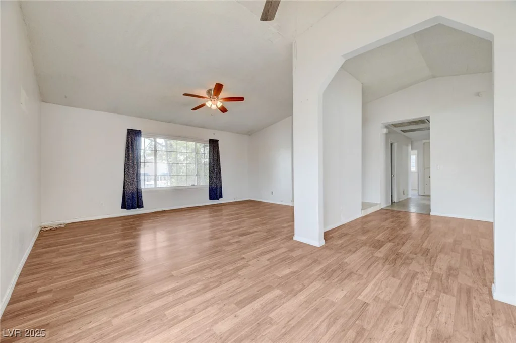 845 Greenbrook, Las Vegas, NV 89110