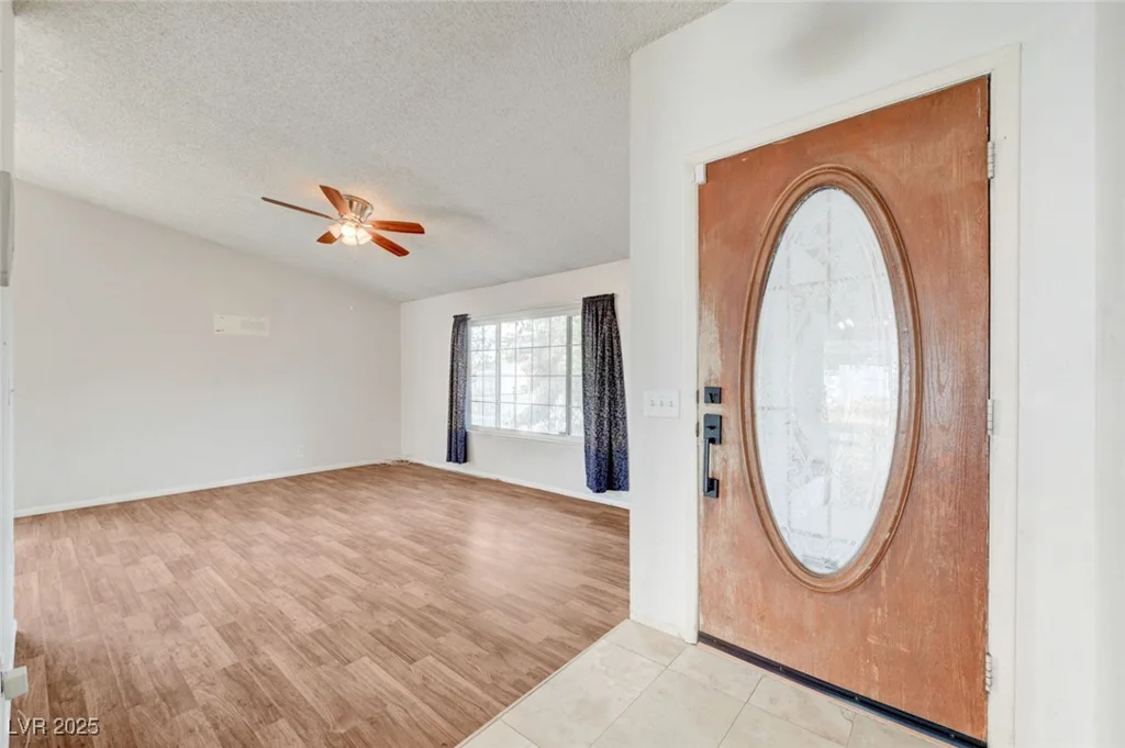 845 Greenbrook, Las Vegas, NV 89110
