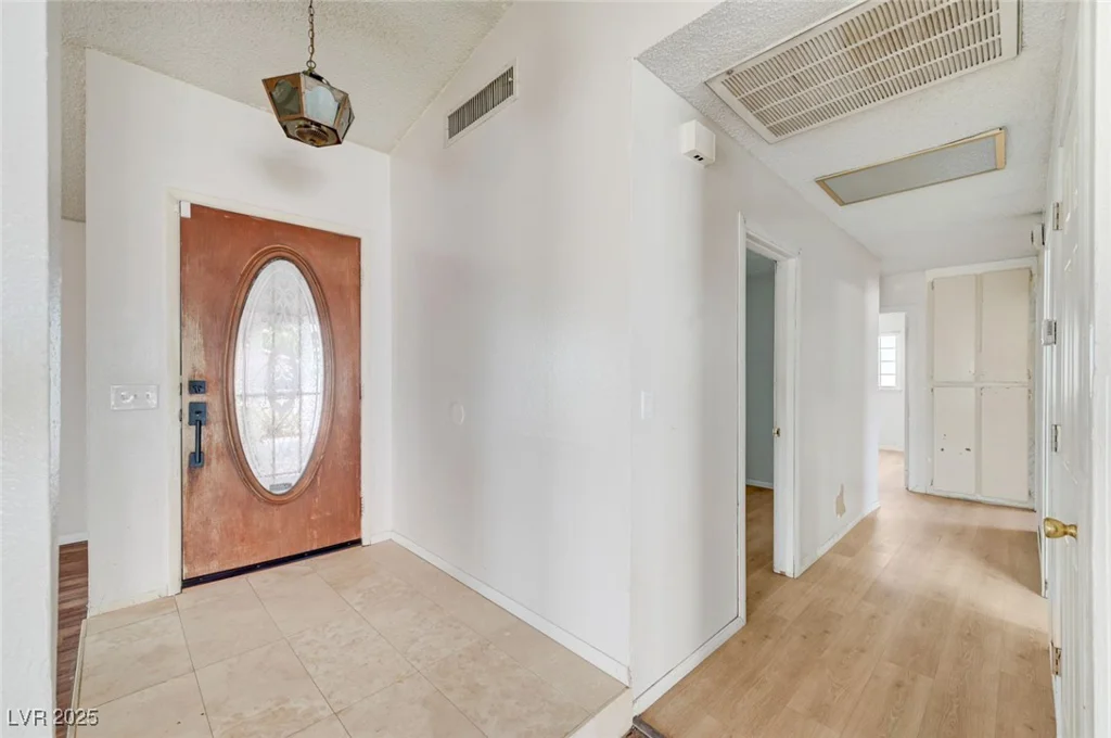 845 Greenbrook, Las Vegas, NV 89110
