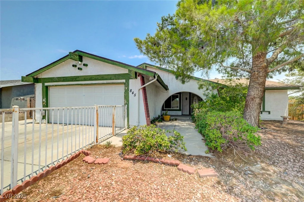 845 Greenbrook, Las Vegas, NV 89110