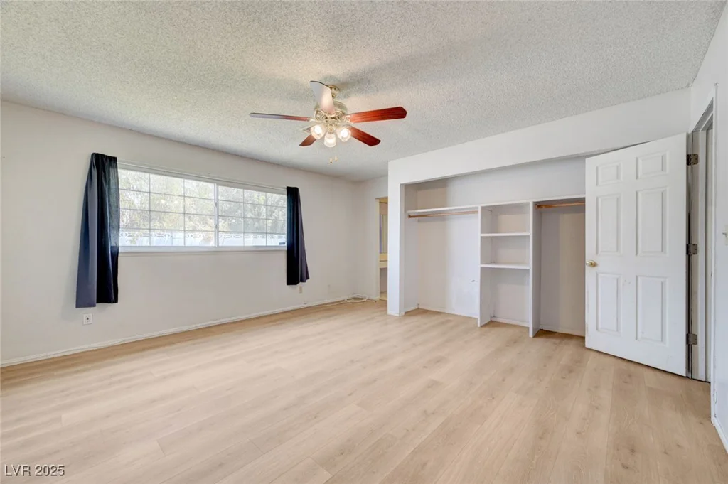 845 Greenbrook, Las Vegas, NV 89110