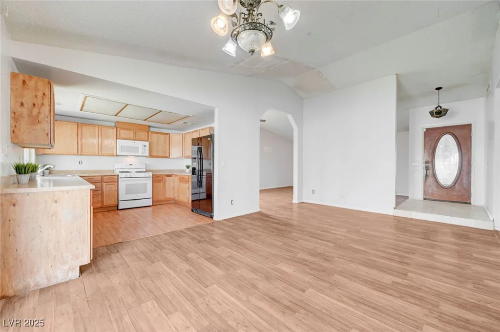 845 Greenbrook, Las Vegas, NV 89110