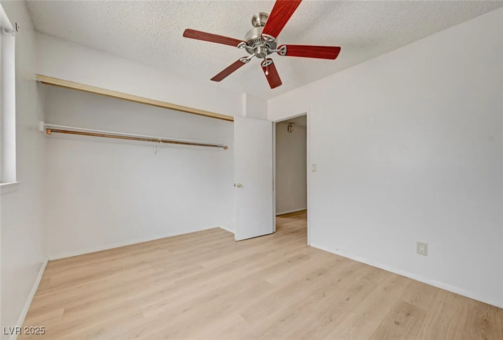 845 Greenbrook, Las Vegas, NV 89110