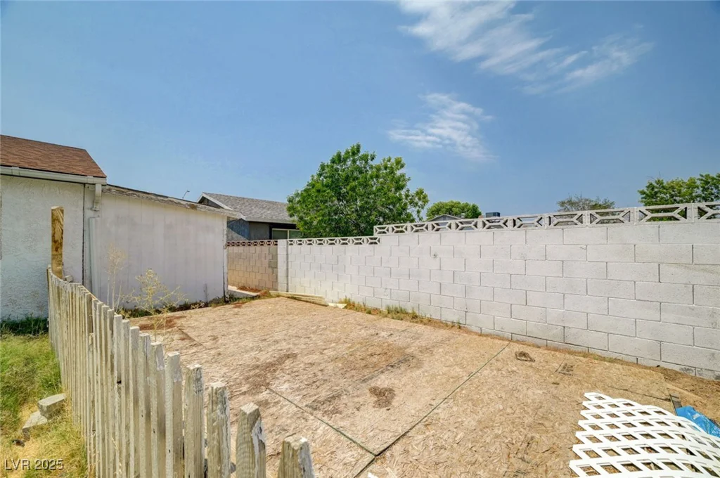 845 Greenbrook, Las Vegas, NV 89110
