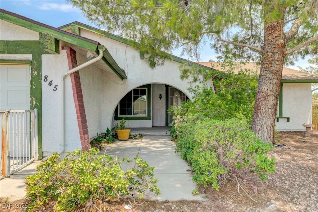 845 Greenbrook, Las Vegas, NV 89110