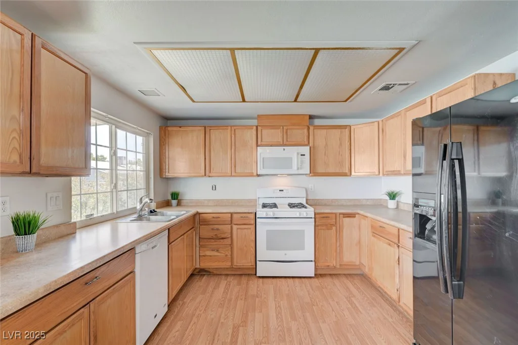 845 Greenbrook, Las Vegas, NV 89110