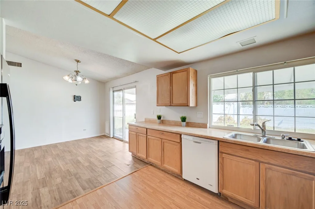 845 Greenbrook, Las Vegas, NV 89110