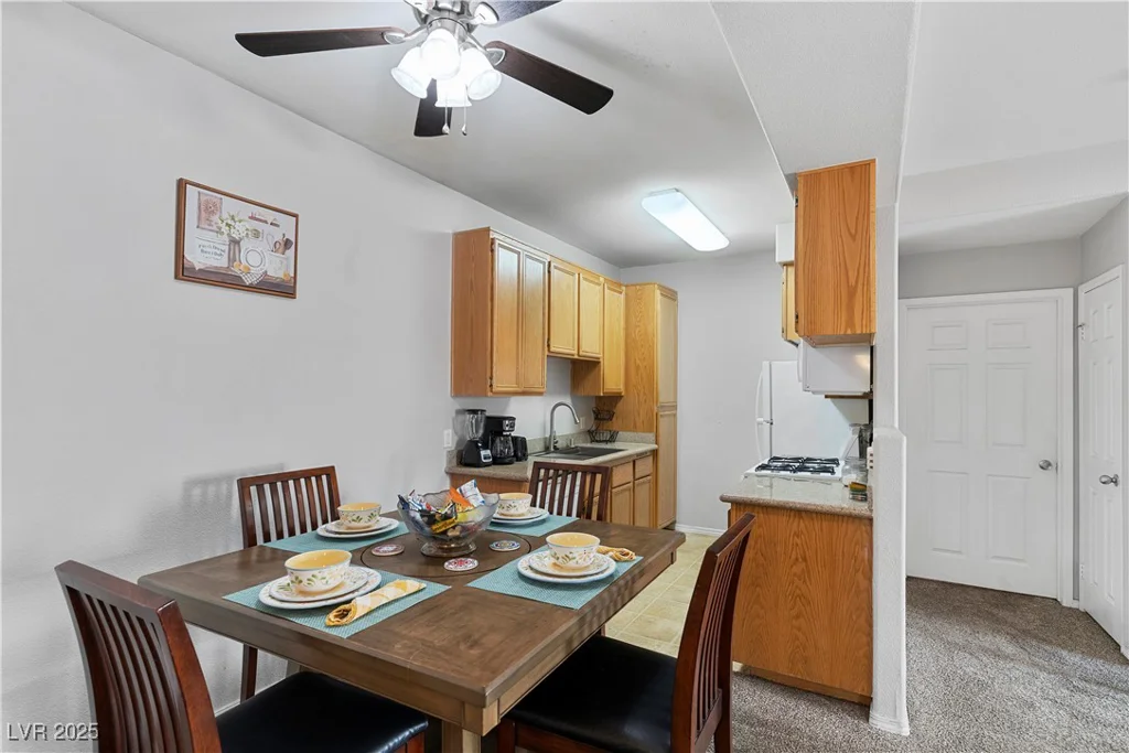 3318 Decatur, Las Vegas, NV 89130
