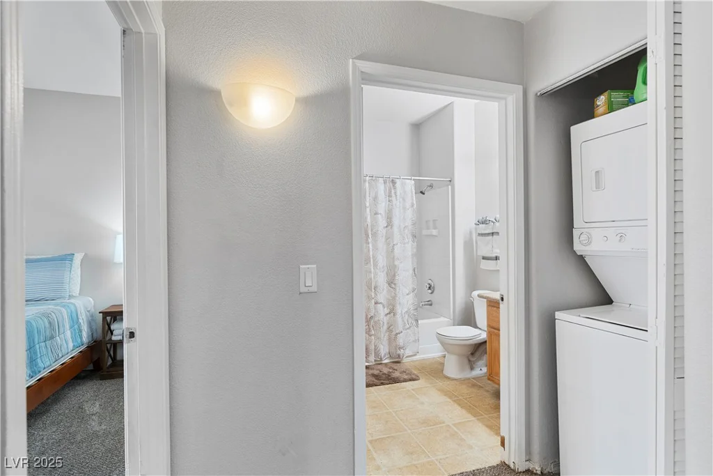 3318 Decatur, Las Vegas, NV 89130