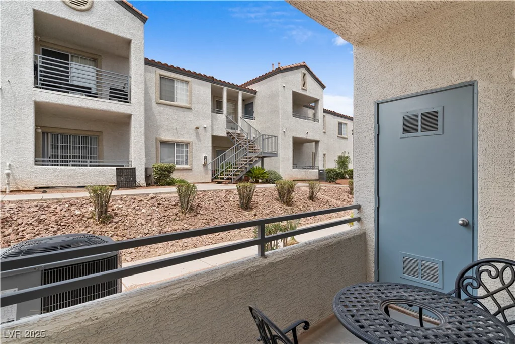 3318 Decatur, Las Vegas, NV 89130