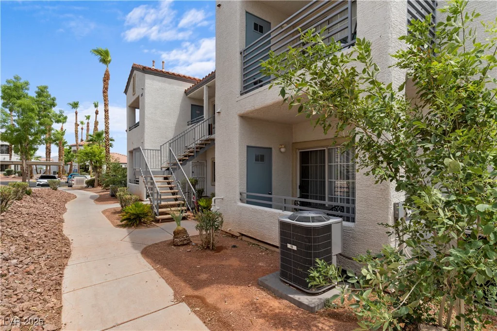 3318 Decatur, Las Vegas, NV 89130