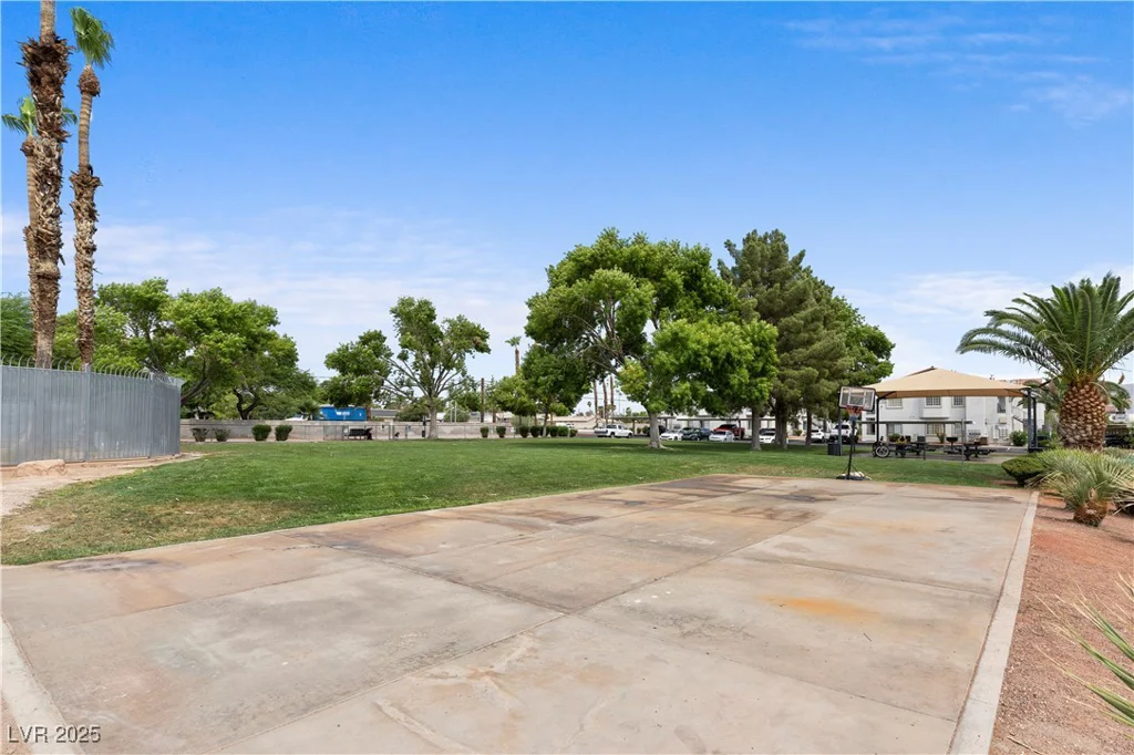 3318 Decatur, Las Vegas, NV 89130